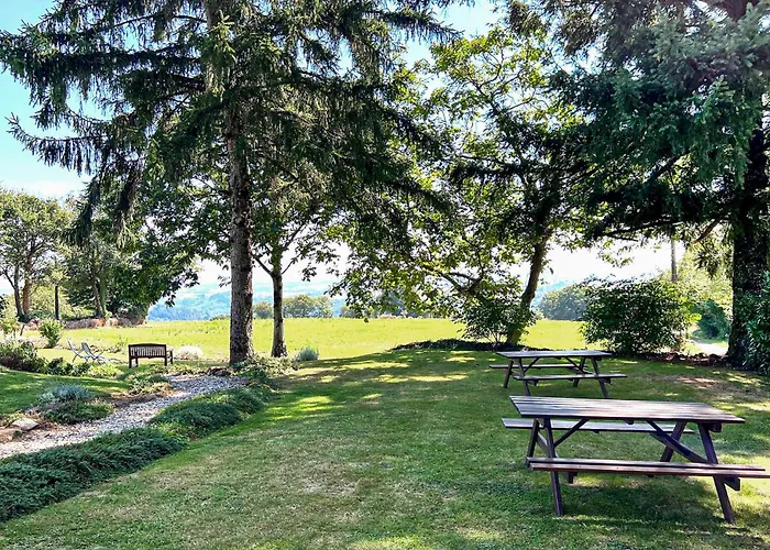 بيت للعطل Lovely In With Swimming Pool Jouqueviel