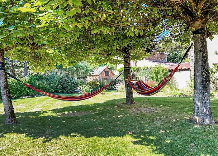 Casa vacanze Lovely In With Swimming Pool Jouqueviel